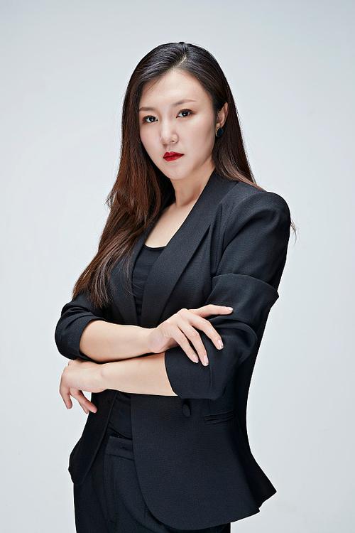 吴沙 包装与印刷设计负责人